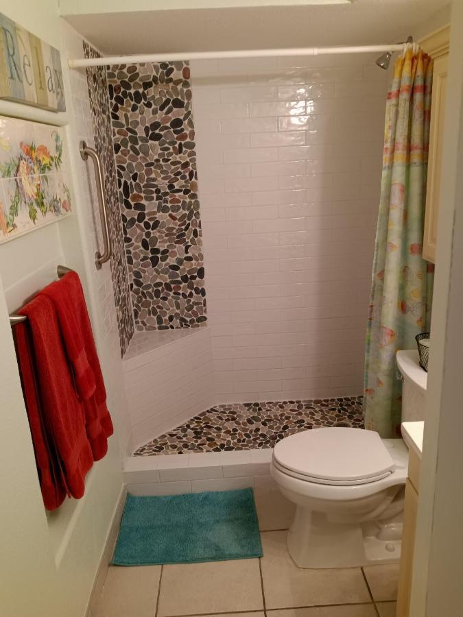 Charming 1 Bedroom, 3 Minute Walk To The Beach Condo South Padre Island Eksteriør bilde
